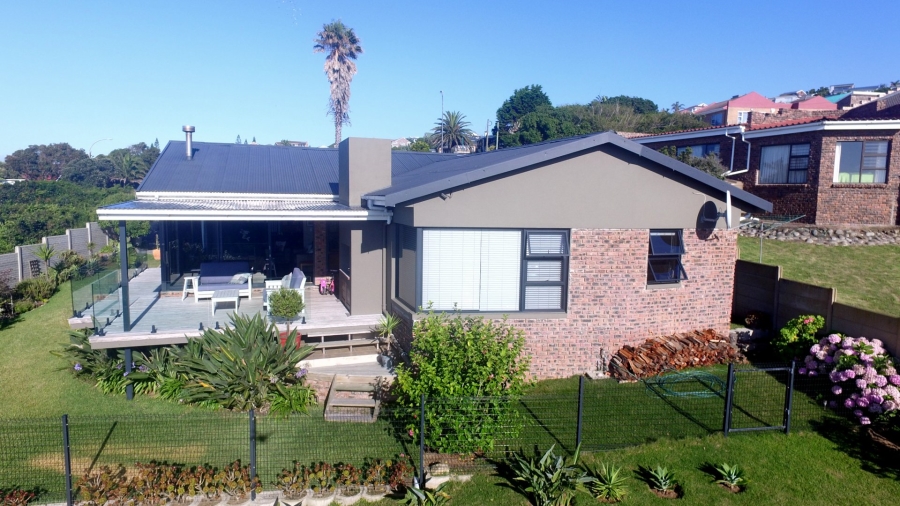 4 Bedroom Property for Sale in Dana Bay Western Cape